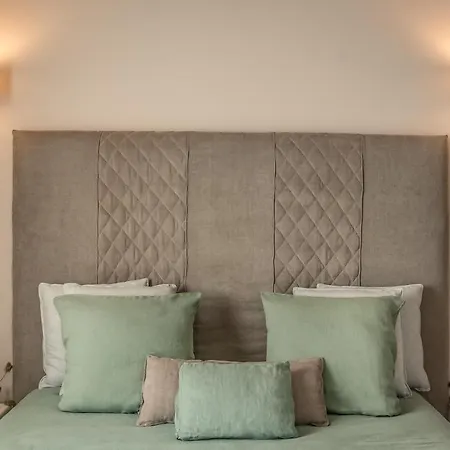 Zefiro Aparthotel 4*